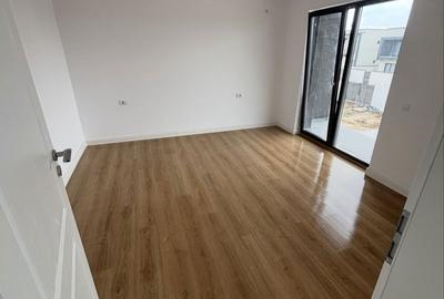 Casă cu 4 camere în Central - 5
