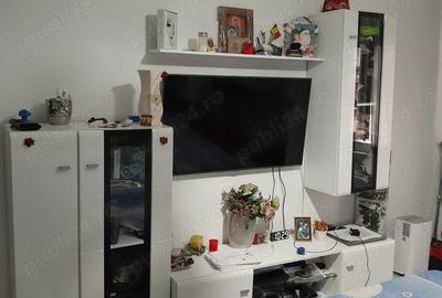 Apartament cu 2 camere decomandat în Micro 12 - 2