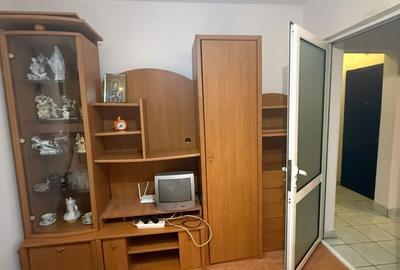 Apartament cu 2 camere decomandat în Sârbi - 1