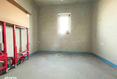 Casă cu 4 camere cu Teren 304 Mp în Central - 2