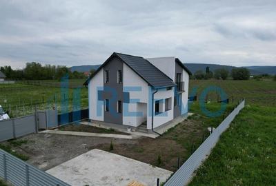 Casa/Vila de vanzare Sat Siretu, Com. Letea Veche, Bacau - 3