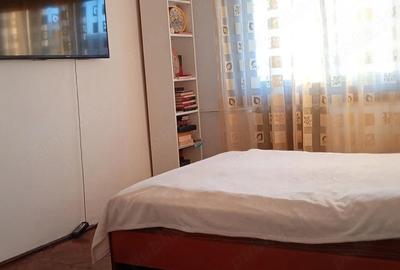 Apartament cu 3 camere decomandat în Steaua - 7