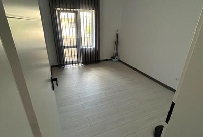 Apartament cu 3 camere decomandat în Șelimbăr - 14