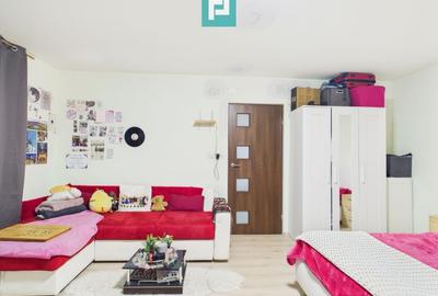 Casă complet renovată în Orțișoara. - 1