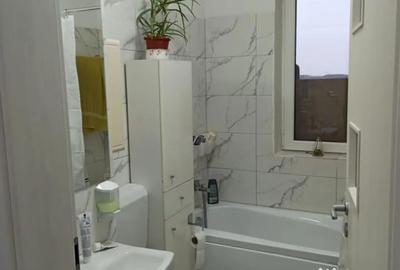 Garsonieră decomandată, mobilată în Central - 12