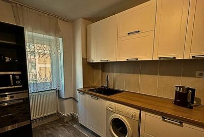 Apartament spatios cu 3 Camere  | Pacurari - 2