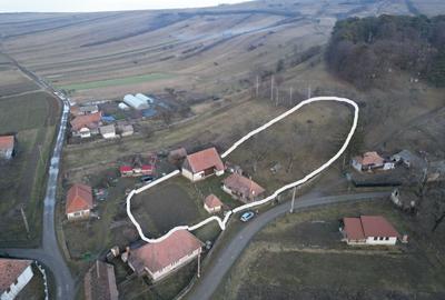Casă 3 camere 65 mp + teren 3.134 mp Boroșneu Mic - 1