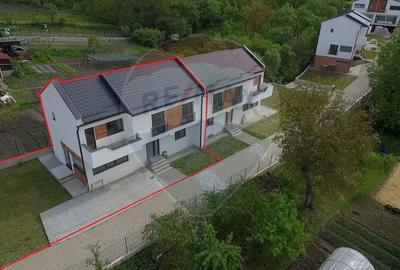 Duplex cu 4 camere cu Teren 222 Mp în Chinteni - 5