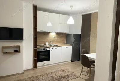 Apartament cu 3 camere decomandat în Berceni - 1