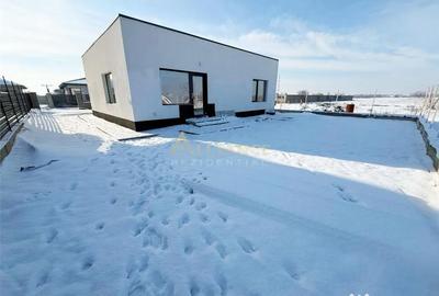 Casă cu 3 camere cu Teren 375 Mp în Berceni - 2