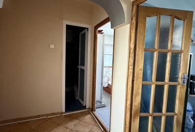 Apartament cu 4 camere decomandat, mobilat în Crângași - 16