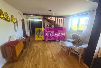 Vila de vanzare in Campina - Zona Muscel - 10