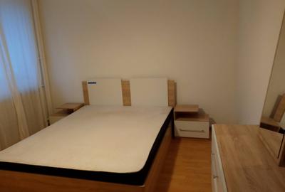 Apartament cu 3 camere semidecomandat, mobilat în Titan - 5