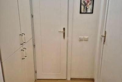 Apartament cu 3 camere decomandat în Drumul Taberei - 15