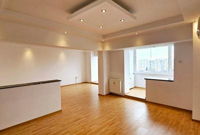 Apartament cu 4 camere decomandat în Decebal - 2