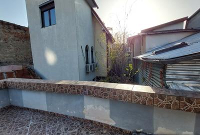 Casă cu 4 camere cu Teren 145 Mp în Unirii - 12