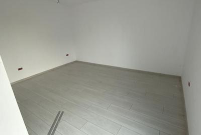 Apartament cu 3 camere decomandat în Berceni - 14