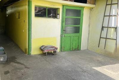 Casă cu 4 camere cu Teren 500 Mp în Central - 2