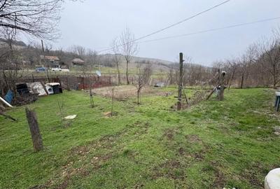 Teren de 2038 mp, în Ghercești - 2