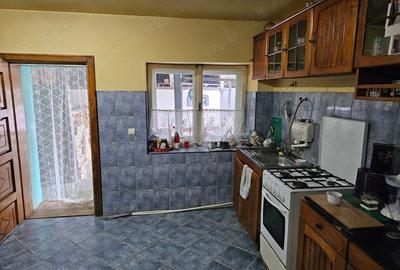 Casă cu 4 camere cu Teren 1450 Mp în Liebling - 2