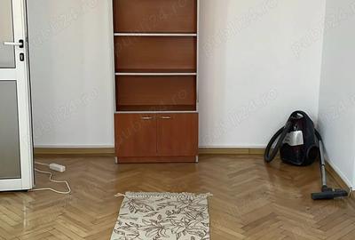 De vanzare apartament 2 camere - 2