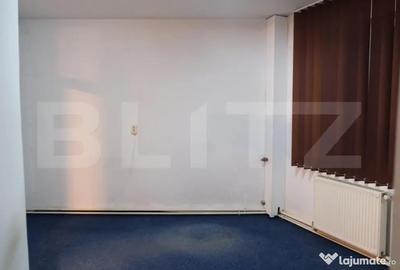 Spațiu comercial, de 165 mp, în 13 Decembrie - 4
