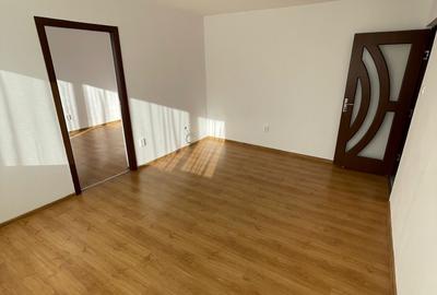 Apartament cu 2 camere semidecomandat în Girocului - 2