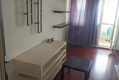 Proprietar, vand garsoniera in Brancoveanu, sector 4 - 7