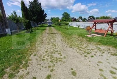Casă cu 8 camere cu Teren 1500 Mp în Central - 1