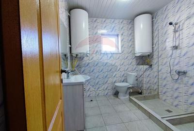 Casă cu 5 camere cu Teren 300 Mp în Cristian - 12