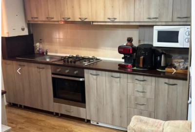 Apartament, 2 camere, semidecomandat, parter inalt - 1