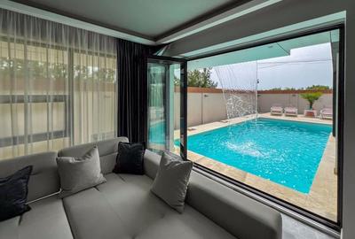 Ready to move  |  Vila premium cu piscina si jacuzzi incalzite
