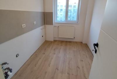 Apartament cu 2 camere decomandat în Rahova - 2