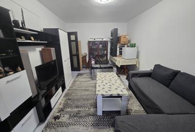 Apartament cu 3 camere decomandat, mobilat în Gorjului