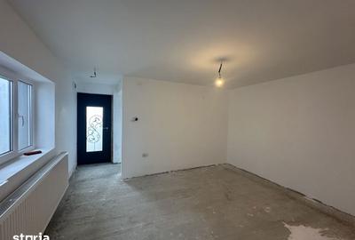 Casă cu 2 camere cu Teren 161 Mp în Rudului - 11
