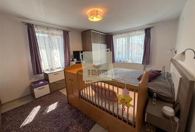 Casa moderna cu 4 camere 2 bai si 831 mp teren in Sura Mica - 4
