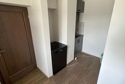 Apartament cu 4 camere, mobilat în Unirii - 1