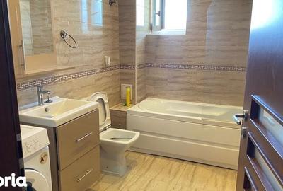 Apartament cu 2 camere decomandat în Ștrand - 2
