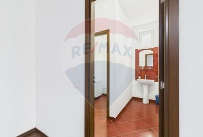 Birou, de 85 mp, în Sud - 15