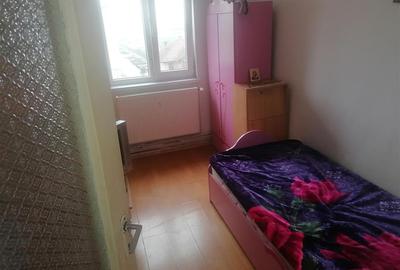Apartament cu 3 camere decomandat în Lipovei - 13