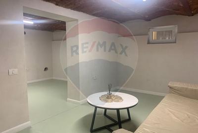 Spațiu comercial, de 40 mp, în Decebal - 6