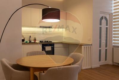 Apartament cu 4 camere semidecomandat, mobilat în Ultracentral - 4