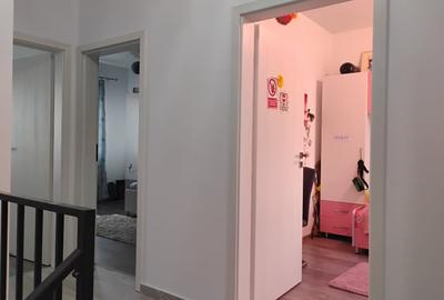 Duplex cu 4 camere cu Canalizare în Moșnița Veche - 10
