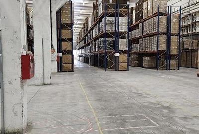 Spatiu Industrial - 1700 mp - Productie - Depozitare - Distributie - 13