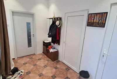 Apartament cu 3 camere în Central - 3