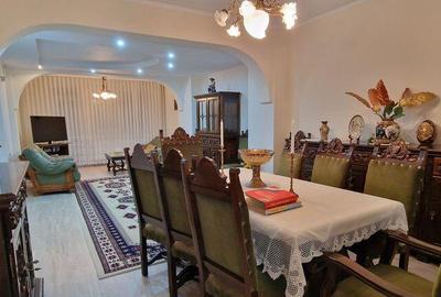 Coiciu, o vila construita pe cadre de beton, bine compart... Coiciu, o vila construita pe cadre de beton, bine compart... - 2