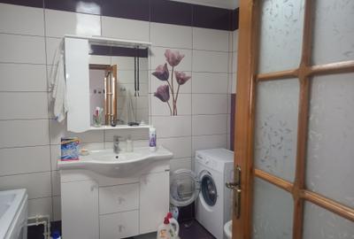 Casa noua cu etaj in Dobosari - 12