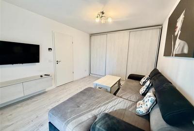 Apartament cu 2 camere decomandat în Tractorul - 2