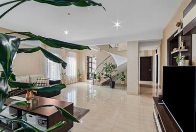 Vila individuala in Tomis Plus - 5 camere plus garaj de 2 masini - 10