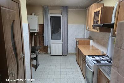 Apartament cu 2 camere decomandat în Central - 1